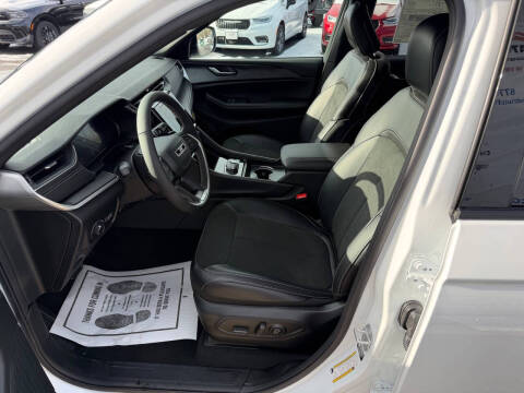 2025 Jeep Grand Cherokee L