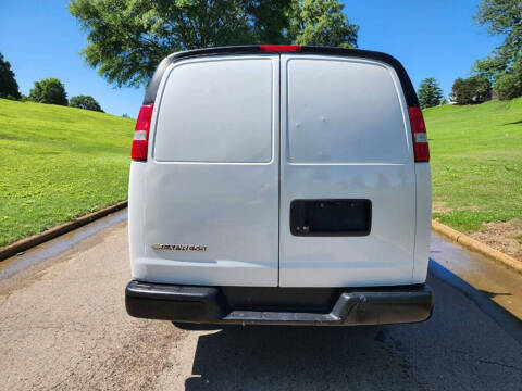 2021 Chevrolet Express 2500