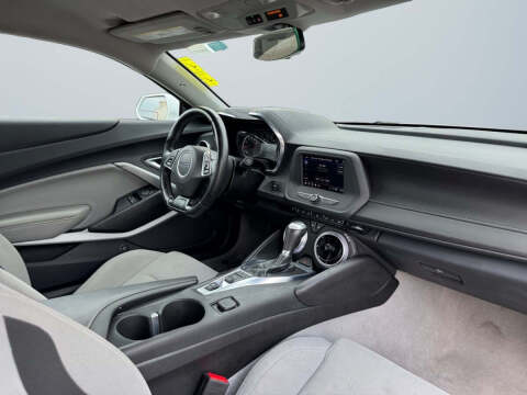 2023 Chevrolet Camaro LT