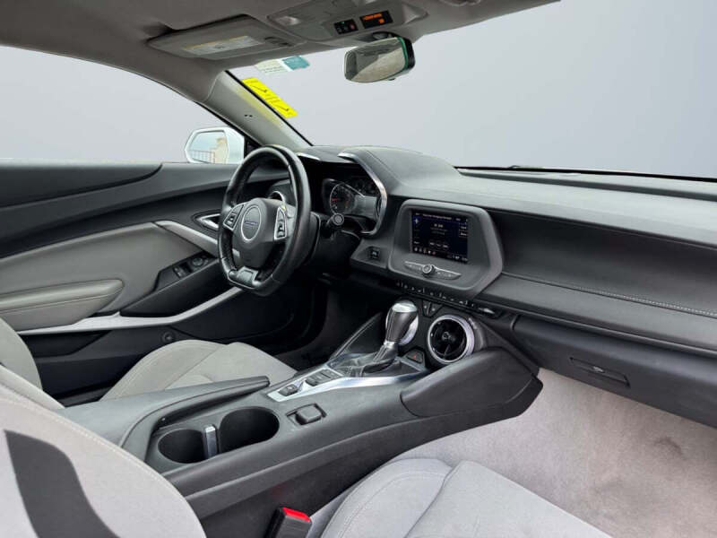 2023 Chevrolet Camaro LT