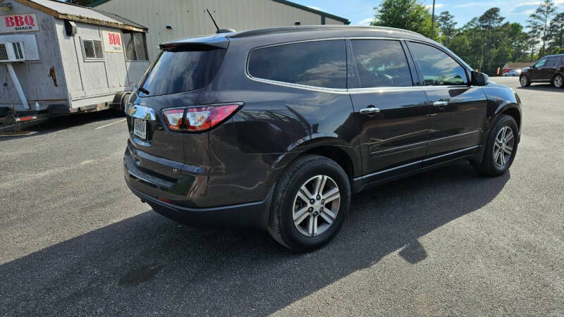2017 Chevrolet Traverse LT