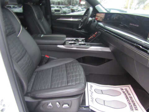 2025 Cadillac Escalade-V ESV