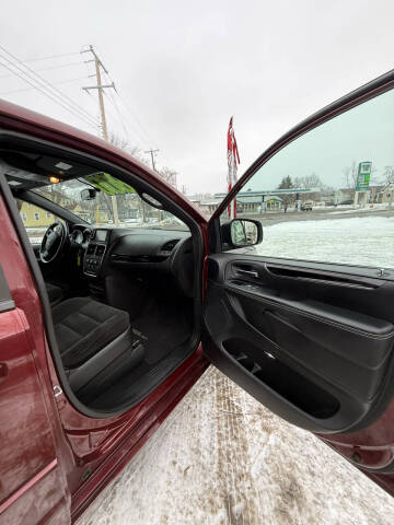 2017 Dodge Grand Caravan SE
