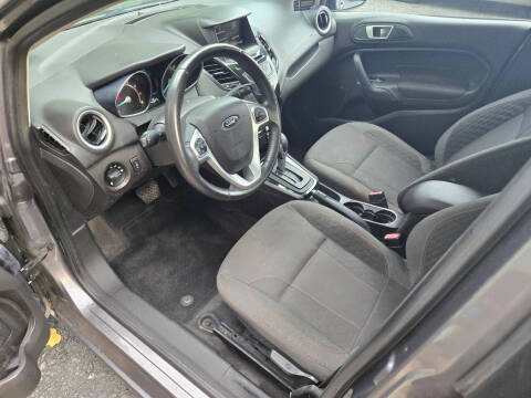 2014 Ford Fiesta SE