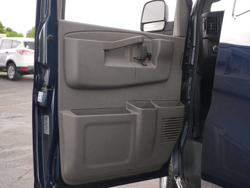 2019 Chevrolet Express 2500