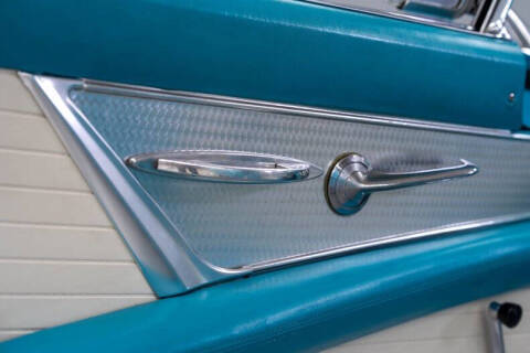 1956 Ford Thunderbird