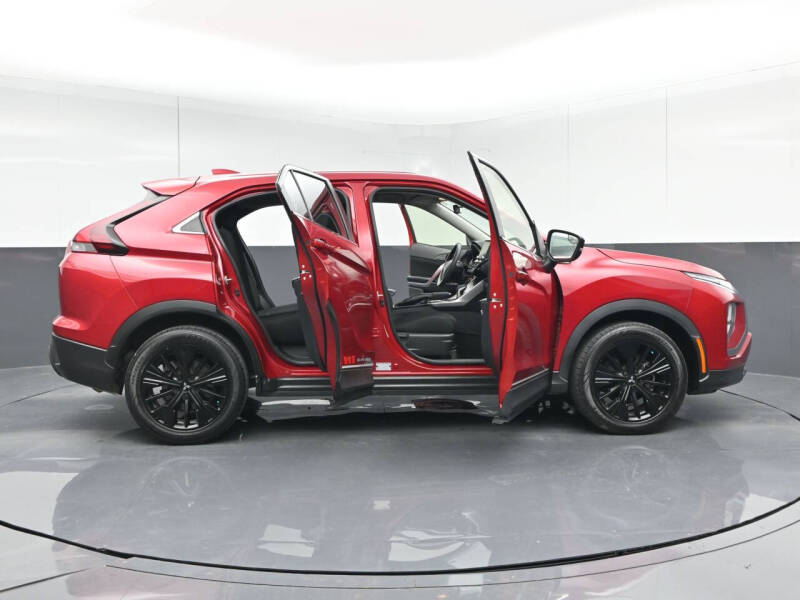 2022 Mitsubishi Eclipse Cross LE
