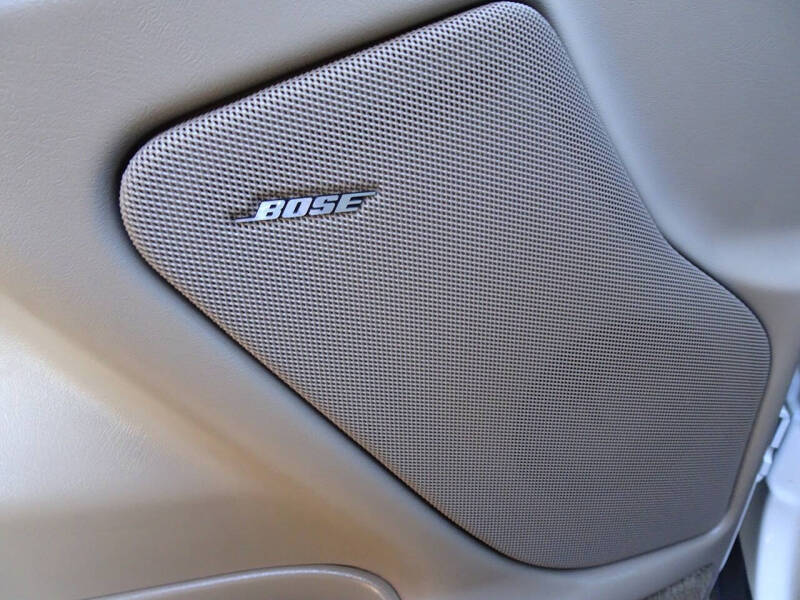 2004 GMC Yukon XL Denali
