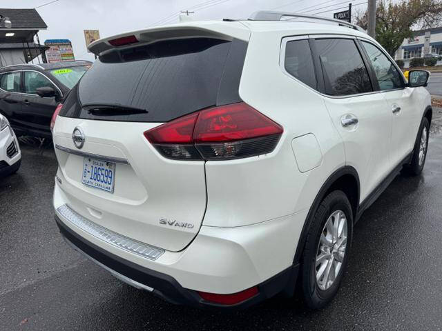 2018 Nissan Rogue SV