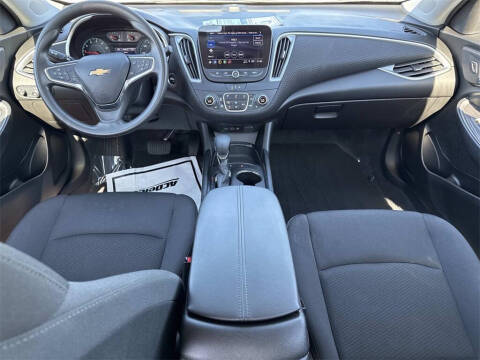 2025 Chevrolet Malibu LT