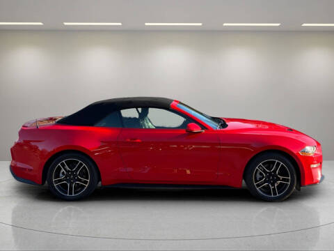 2022 Ford Mustang EcoBoost Premium