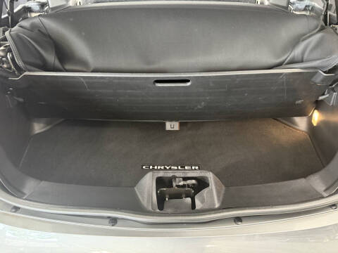 2013 Chrysler 200 Touring