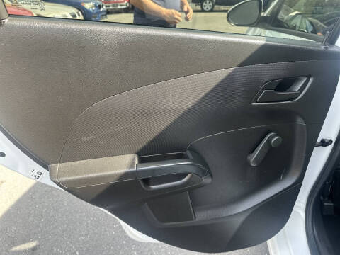 2017 Chevrolet Sonic LT Auto Fleet