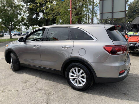 2019 Kia Sorento L