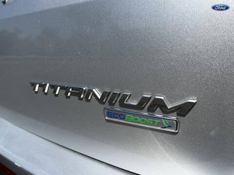 2017 Ford Edge Titanium