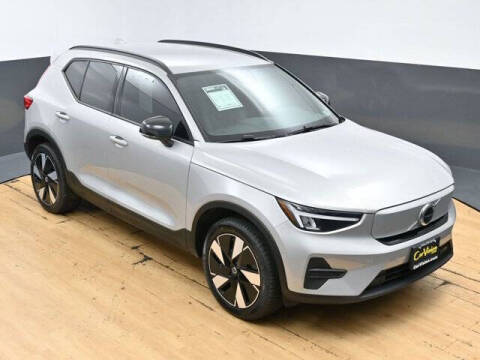 2025 Volvo EX40 Twin Core