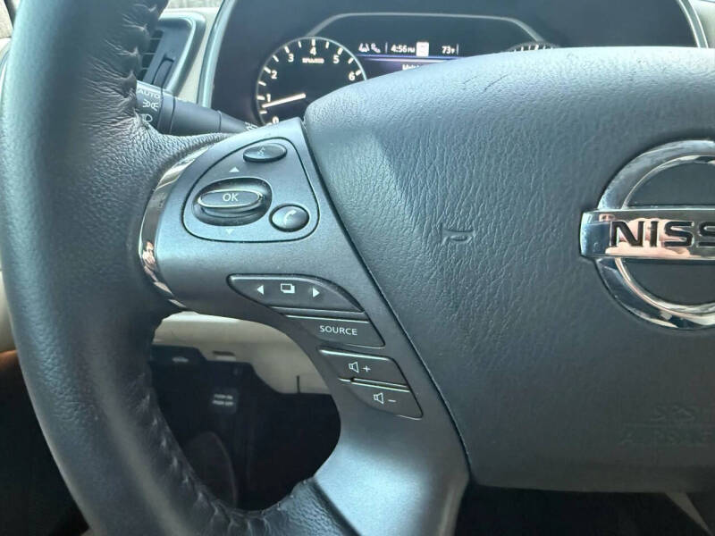 2022 Nissan Murano SL