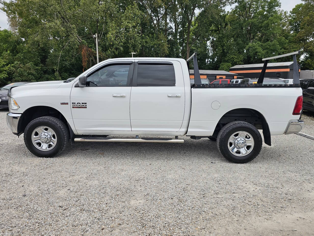 White 2016 Ram 2500 SLT 4x4 SLT 4dr Crew Cab 6.3 ft. SB Pickup 2