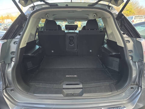 2016 Nissan Rogue SV