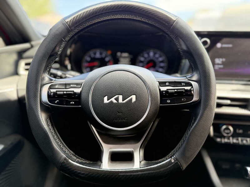 2022 Kia K5