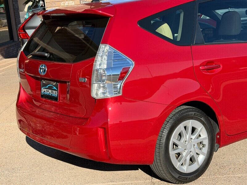 2012 Toyota Prius v Two