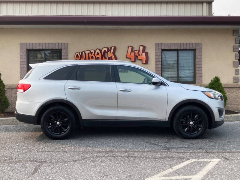 2017 Kia Sorento LX