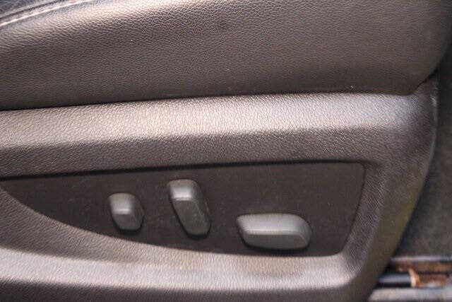 2017 GMC Yukon XL SLT