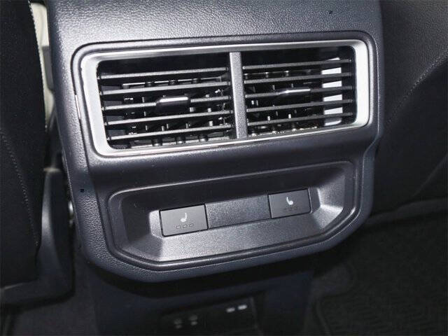 2025 Volkswagen Atlas Cross Sport SEL Premium R-Line 4Motion