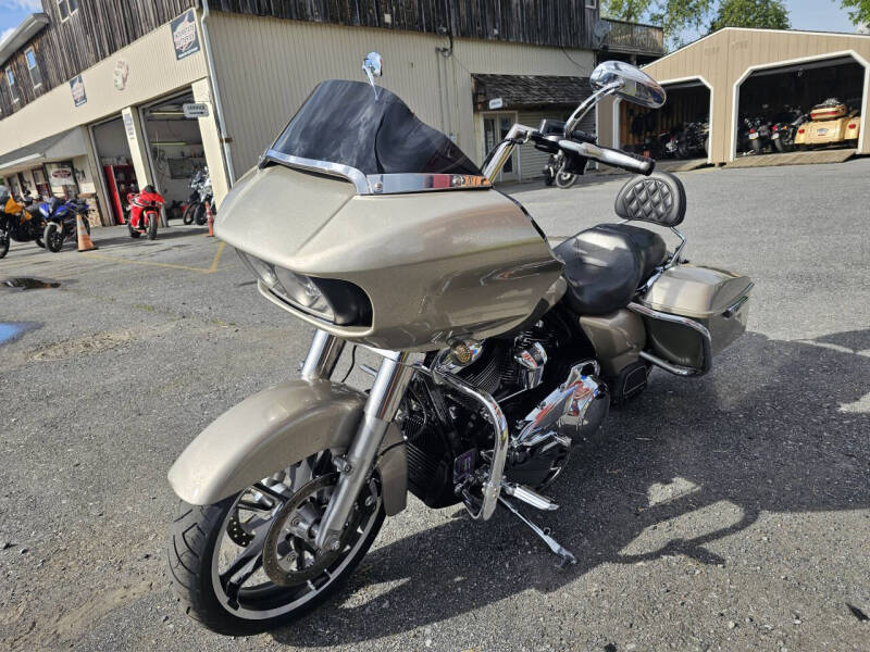 2018 Harley-Davidson FLTRX RoadGlide Hard Candy Ed