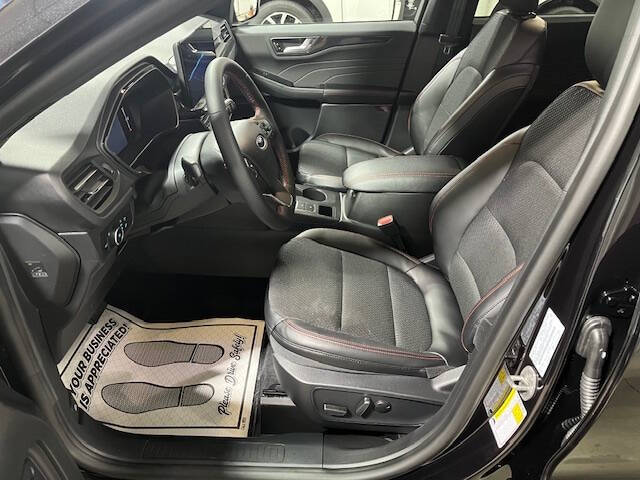 2026 Ford Escape ST-Line Select