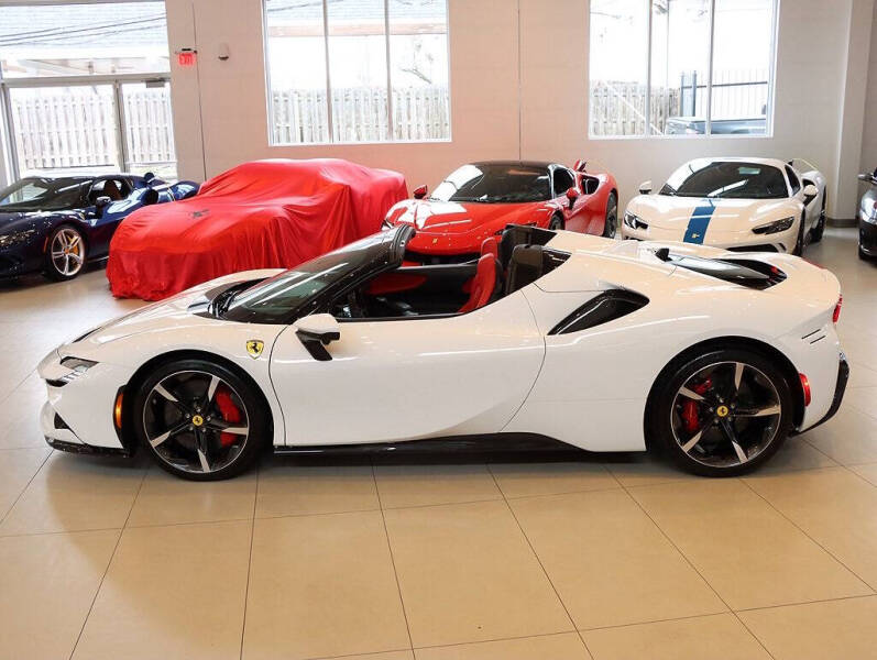 2024 Ferrari SF90 Spider