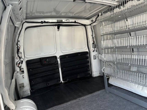 2021 Chevrolet Express 2500