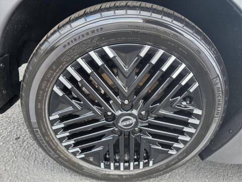 2023 Nissan LEAF SV PLUS