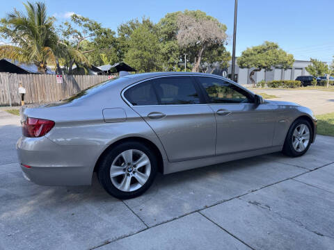 2012 BMW 5 Series 528i