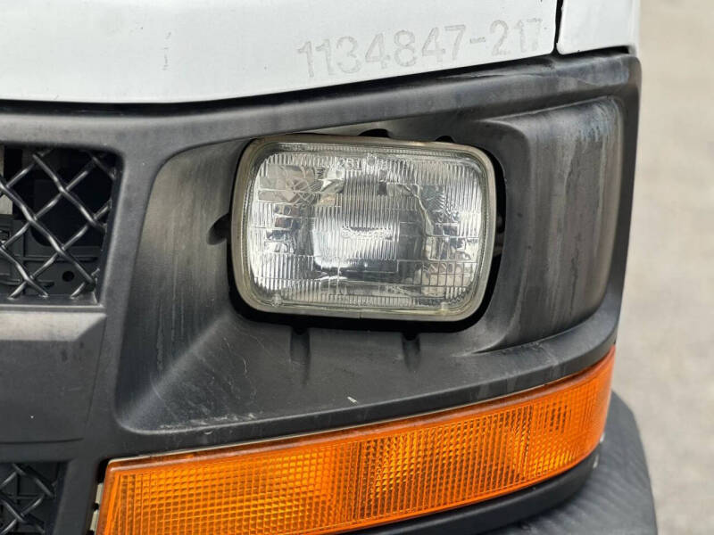 2017 Chevrolet Express 2500