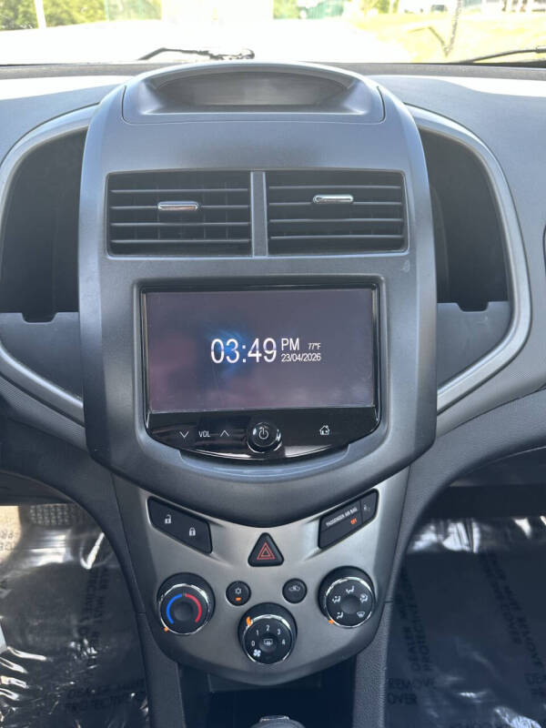2015 Chevrolet Sonic LT Auto