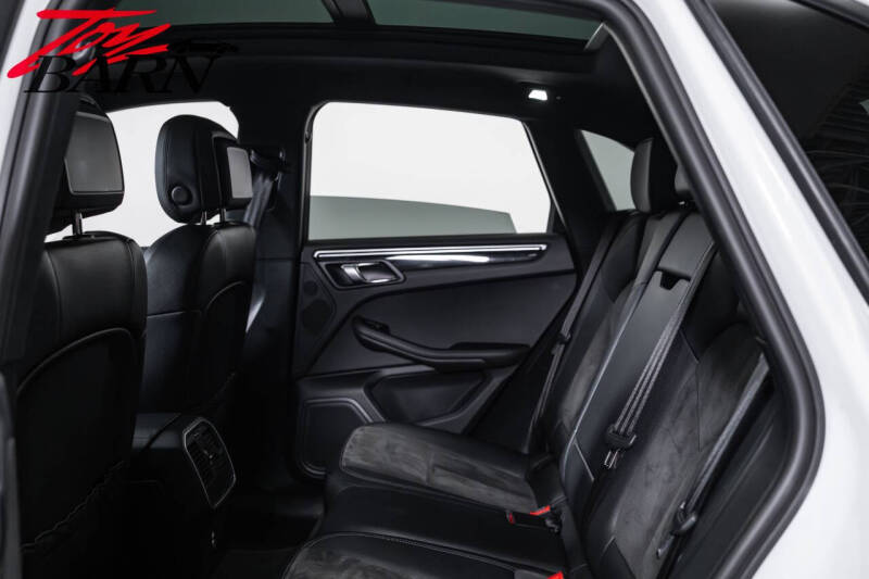 2021 Porsche Macan
