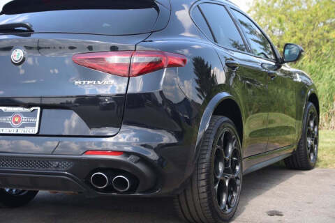 2023 Alfa Romeo Stelvio Quadrifoglio