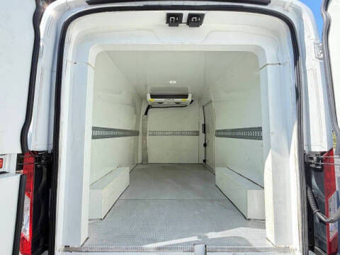 2021 Ford Transit 250