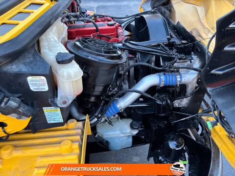 2014 Freightliner M2 106