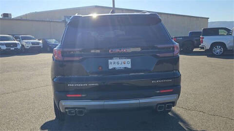 2026 GMC Acadia Elevation