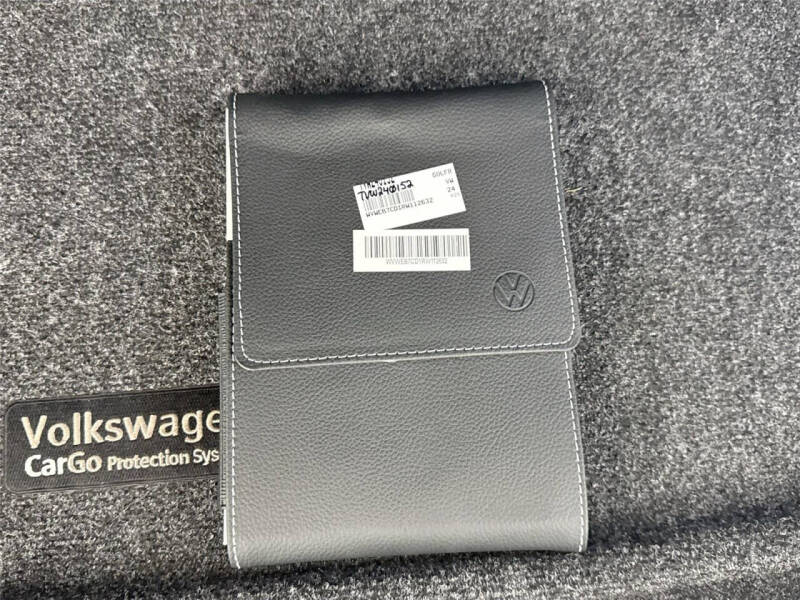 2024 Volkswagen Golf R 4Motion