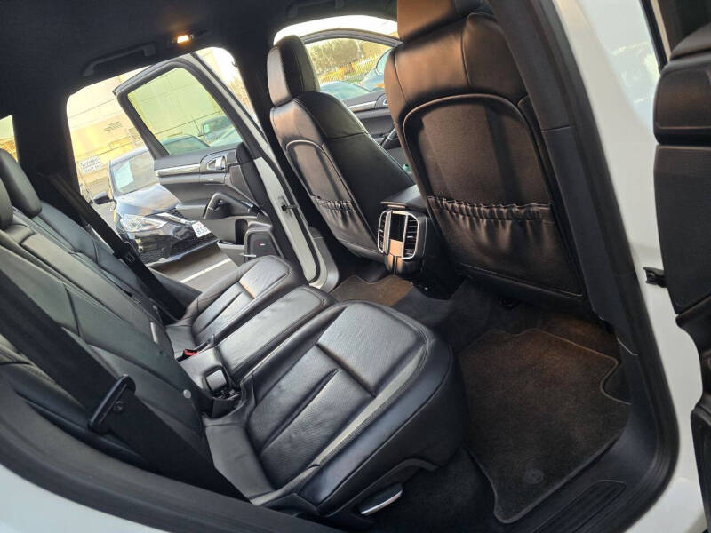 2014 Porsche Cayenne