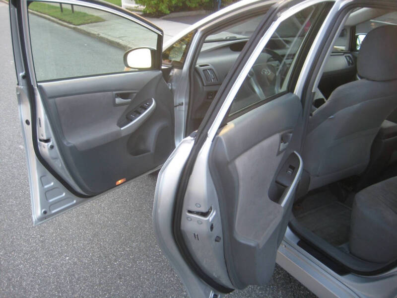 2011 Toyota Prius One