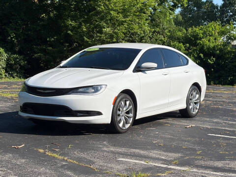 2016 Chrysler 200 S