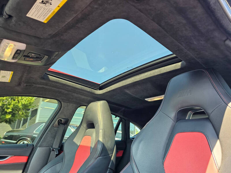 2018 BMW X6 M