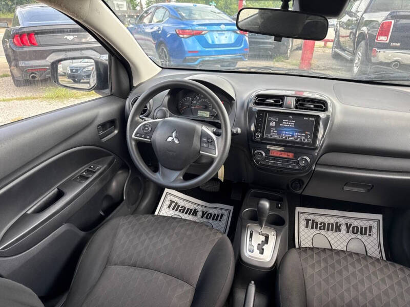 2024 Mitsubishi Mirage ES