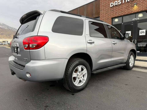 2013 Toyota Sequoia SR5