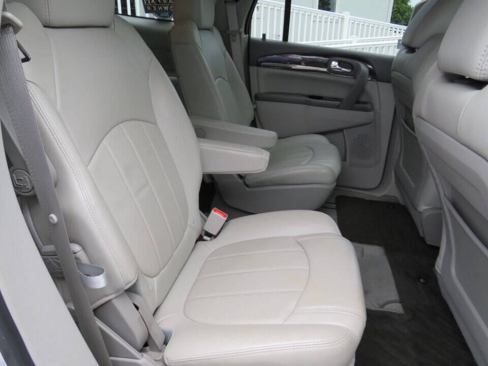 2016 Buick Enclave for sale at Colbert's Auto Outlet in Hickory, NC