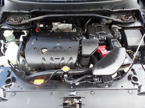 2010 Mitsubishi Outlander SE